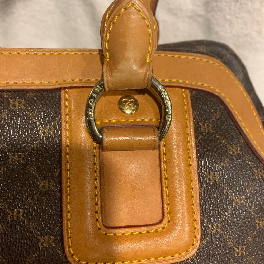 RIONI SATCHEL (Italian) - Picture 2 of 16